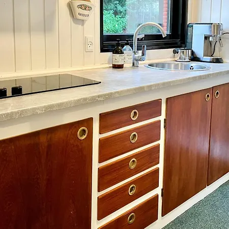 Retro Charm In Red In Lovely Surroundings בית נופש *