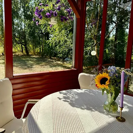 Ferienhaus Retro Charm In Red In Lovely Surroundings *